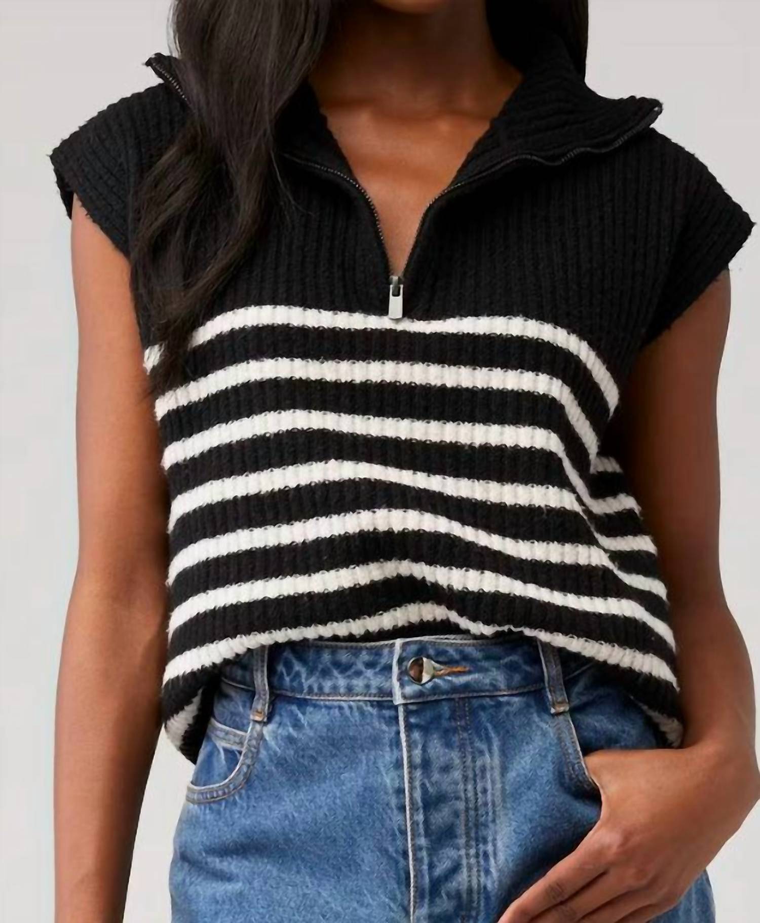 Отто жилет-свитер с четверть-молнией в Twiltzon Jane & John, Twiltzon
Отто жилет-свитер с четверть-молнией в Twiltzon Jane & John, Twiltzon