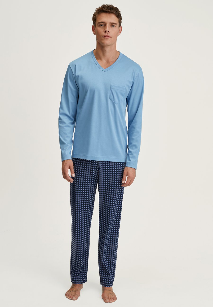 Пижамный комплект Calida STREAMLINE LANG SET, Glacier Lake/Light Blue
Пижамный комплект Calida STREAMLINE LANG SET, Glacier Lake/Light Blue