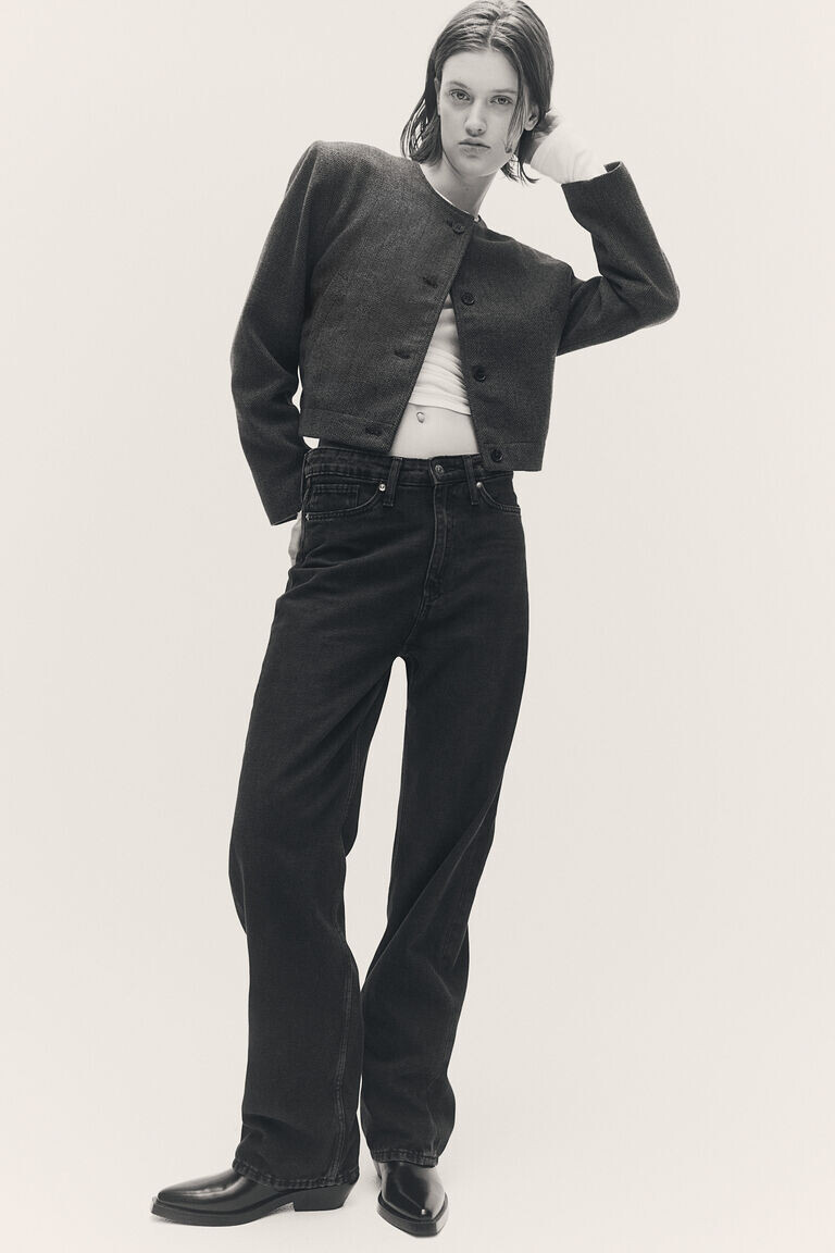 Прямые высокие джинсы H&M, черный
Прямые высокие джинсы H&M, черный