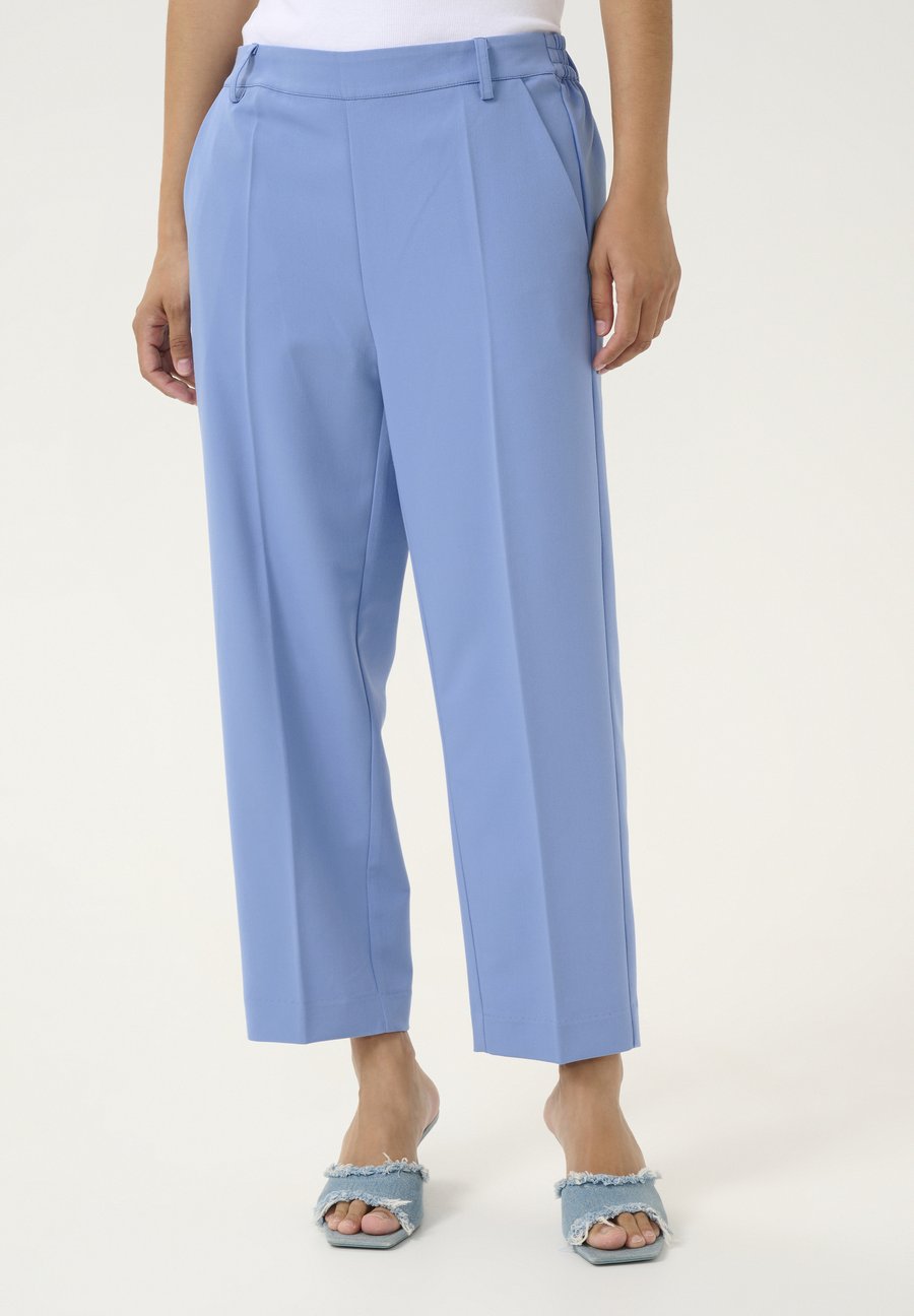 Брюки Kaffe KASAKURA HW CROPPED , Ebb And Flow/Blue
Брюки Kaffe KASAKURA HW CROPPED , Ebb And Flow/Blue