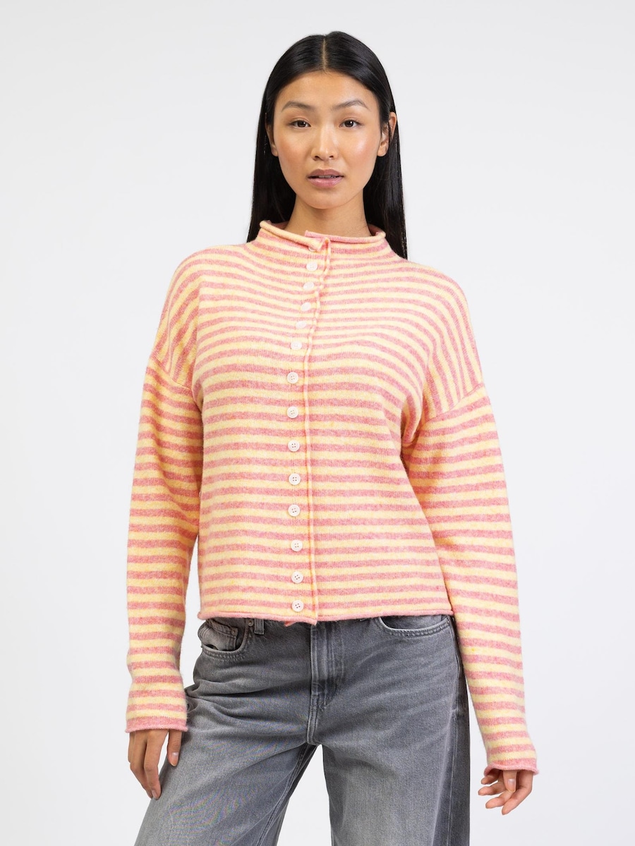 Вязаный кардиган BROKE + SCHÖN, розовый
Вязаный кардиган BROKE + SCHÖN, розовый