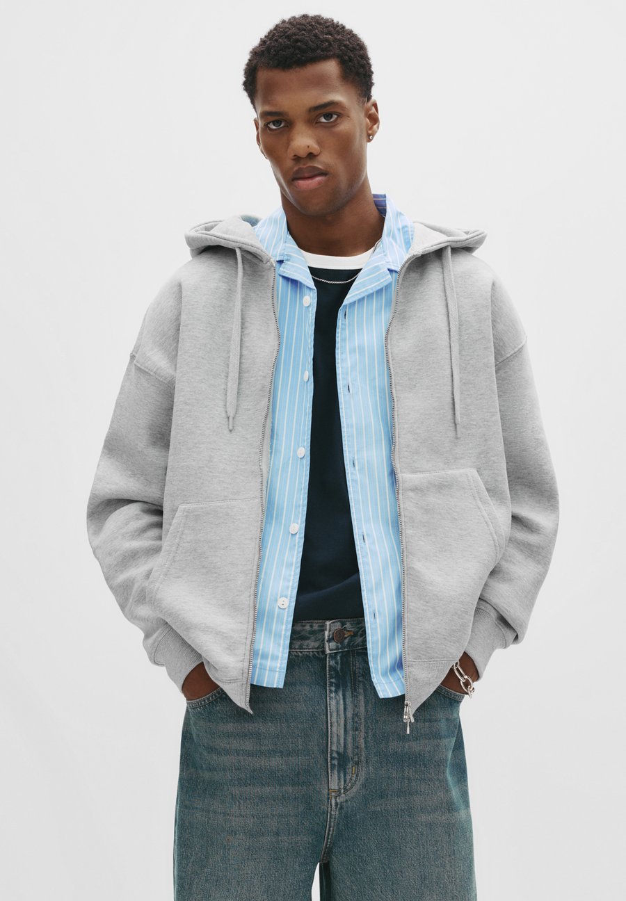 Толстовка PULL&BEAR Zip-up sweatshirt, Light Grey, Серый, Толстовка PULL&BEAR Zip-up sweatshirt, Light Grey
Толстовка PULL&BEAR Zip-up sweatshirt, Light Grey, Серый, Толстовка PULL&BEAR Zip-up sweatshirt, Light Grey