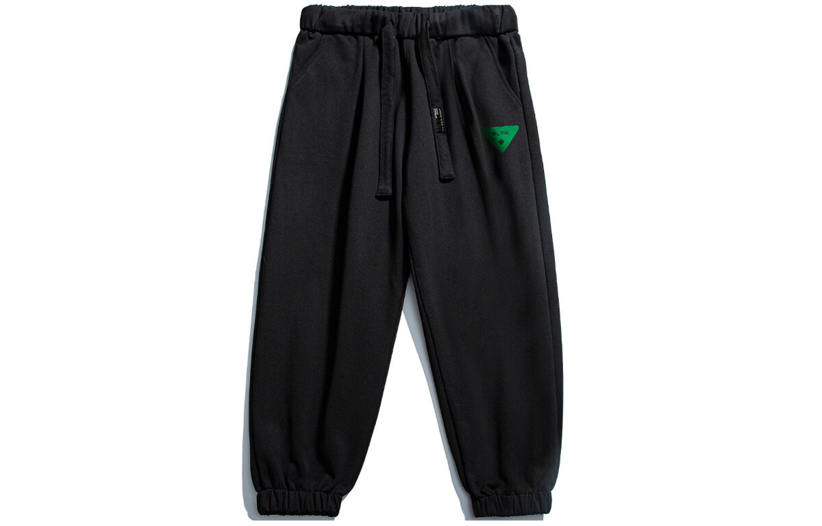 OLRIK Трикотажные спортивные штаны унисекс, Черный (на флисовой подкладке)
OLRIK Трикотажные спортивные штаны унисекс, Черный (на флисовой подкладке)