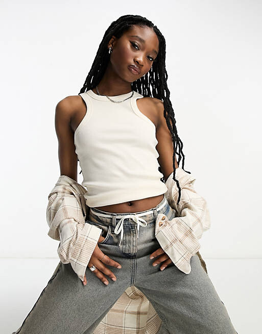 Кремовый топ-борцовка Noisy May
Кремовый топ-борцовка Noisy May