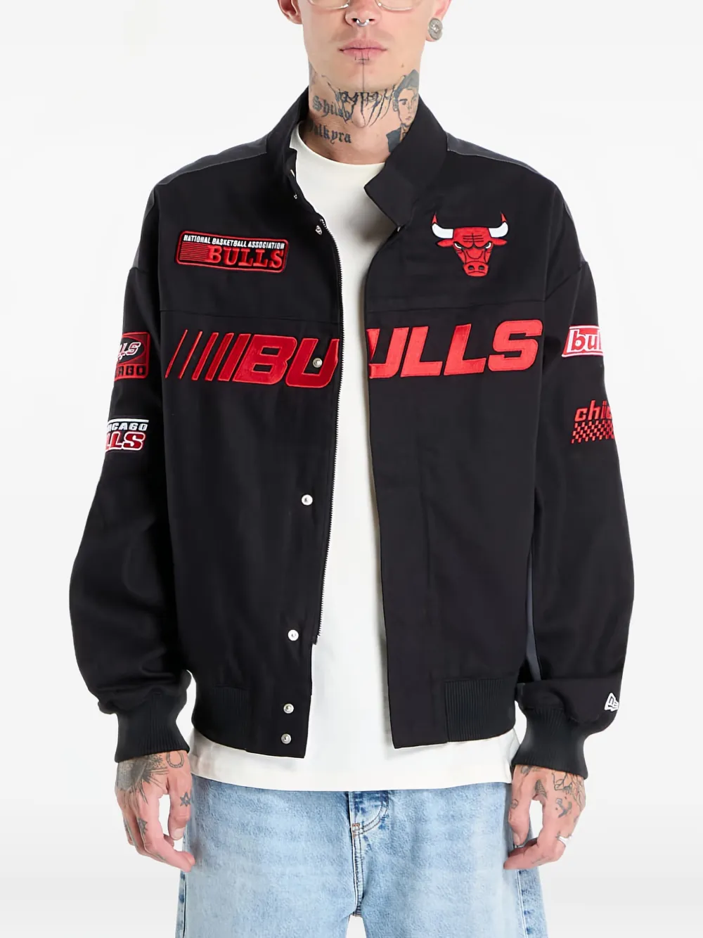 Куртка Motorsport Chicago Bulls из коллаборации с NBA New Era Cap, черный
Куртка Motorsport Chicago Bulls из коллаборации с NBA New Era Cap, черный