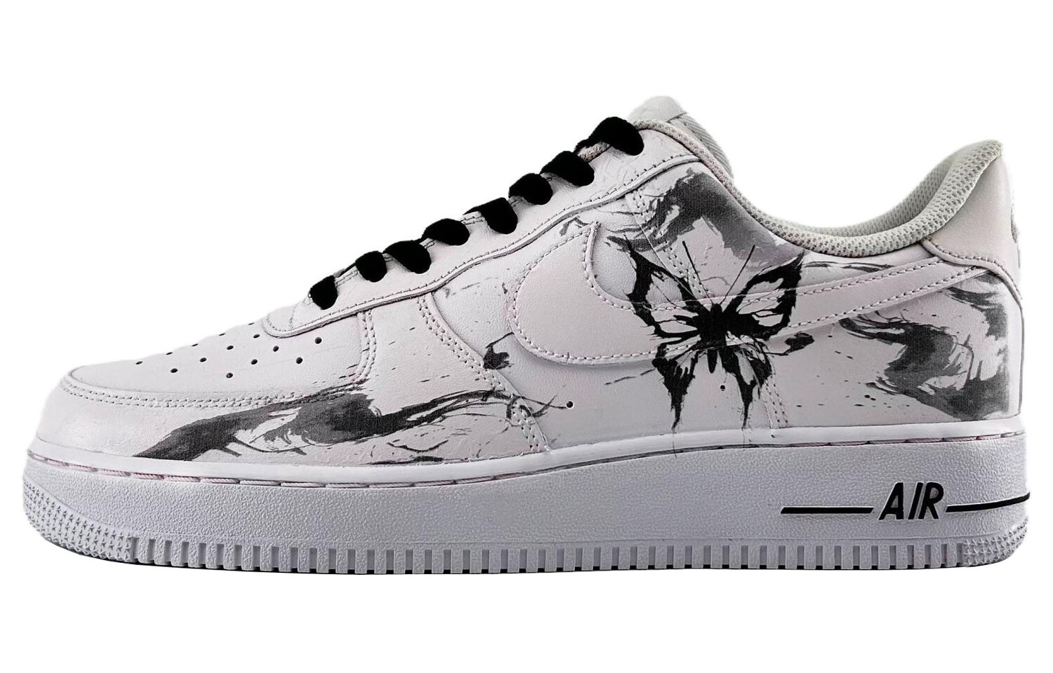 Кроссовки Nike Air Force 1 Skateboarding Shoes Unisex Low-top White, белый/серый
Кроссовки Nike Air Force 1 Skateboarding Shoes Unisex Low-top White, белый/серый