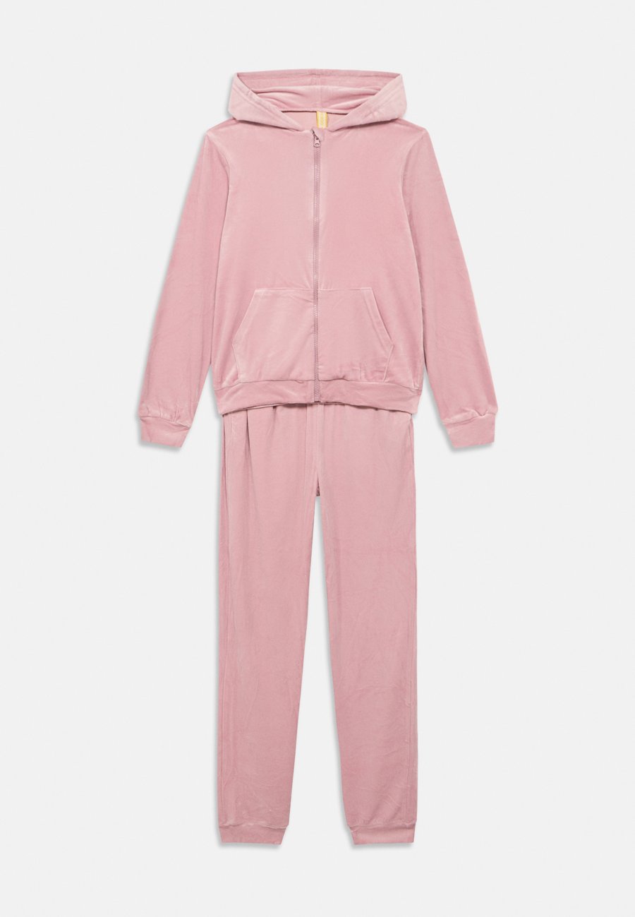 Толстовка Friboo SET, Pink
Толстовка Friboo SET, Pink