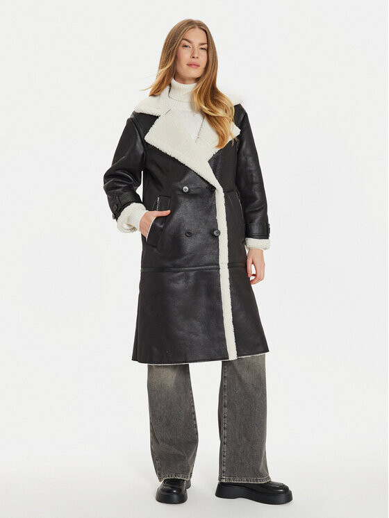 Шуба стандартного кроя Vicolo, черный
Шуба стандартного кроя Vicolo, черный