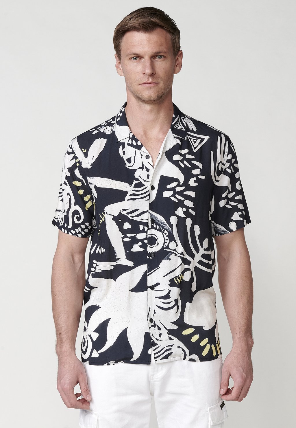 Рубашка Koroshi, черный
Рубашка Koroshi, черный