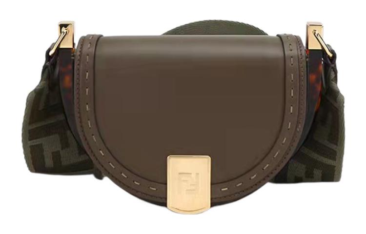 FENDI Кожаная сумка-полумесяц седло через плечо кроссбоди женская тёмно-зелёная
FENDI Кожаная сумка-полумесяц седло через плечо кроссбоди женская тёмно-зелёная