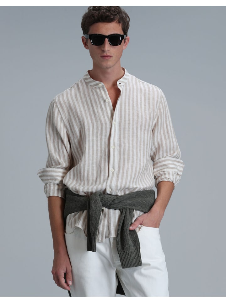 Футболка FAST в цвете БЕЖЕВЫЙ Lufian
Футболка FAST в цвете БЕЖЕВЫЙ Lufian