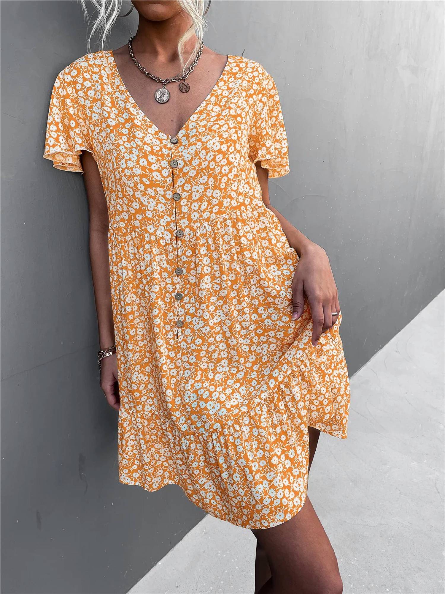 Солнечное цветочное платье в желтом Annva Fashion
Солнечное цветочное платье в желтом Annva Fashion