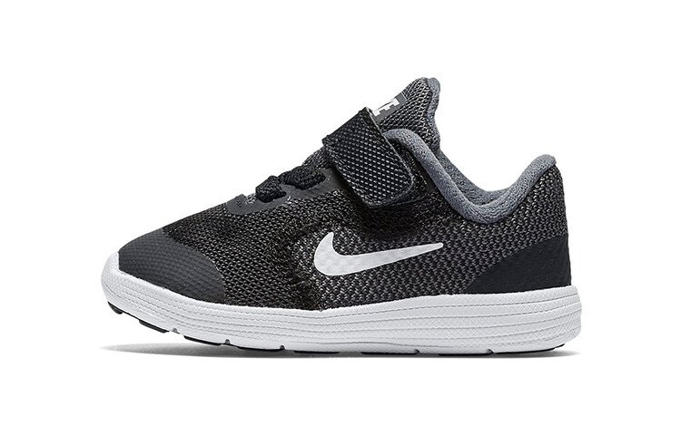 Кроссовки Nike REVOLUTION 3 для малышей TD
Кроссовки Nike REVOLUTION 3 для малышей TD
