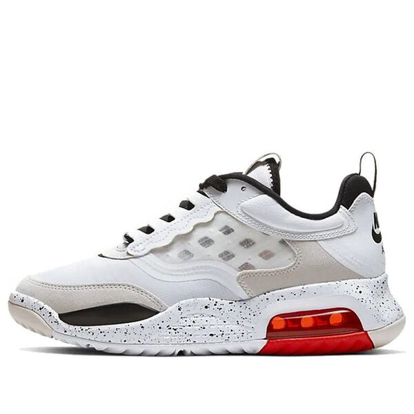 Кроссовки Air Jordan Air Max 200, белый/черный/красный
Кроссовки Air Jordan Air Max 200, белый/черный/красный