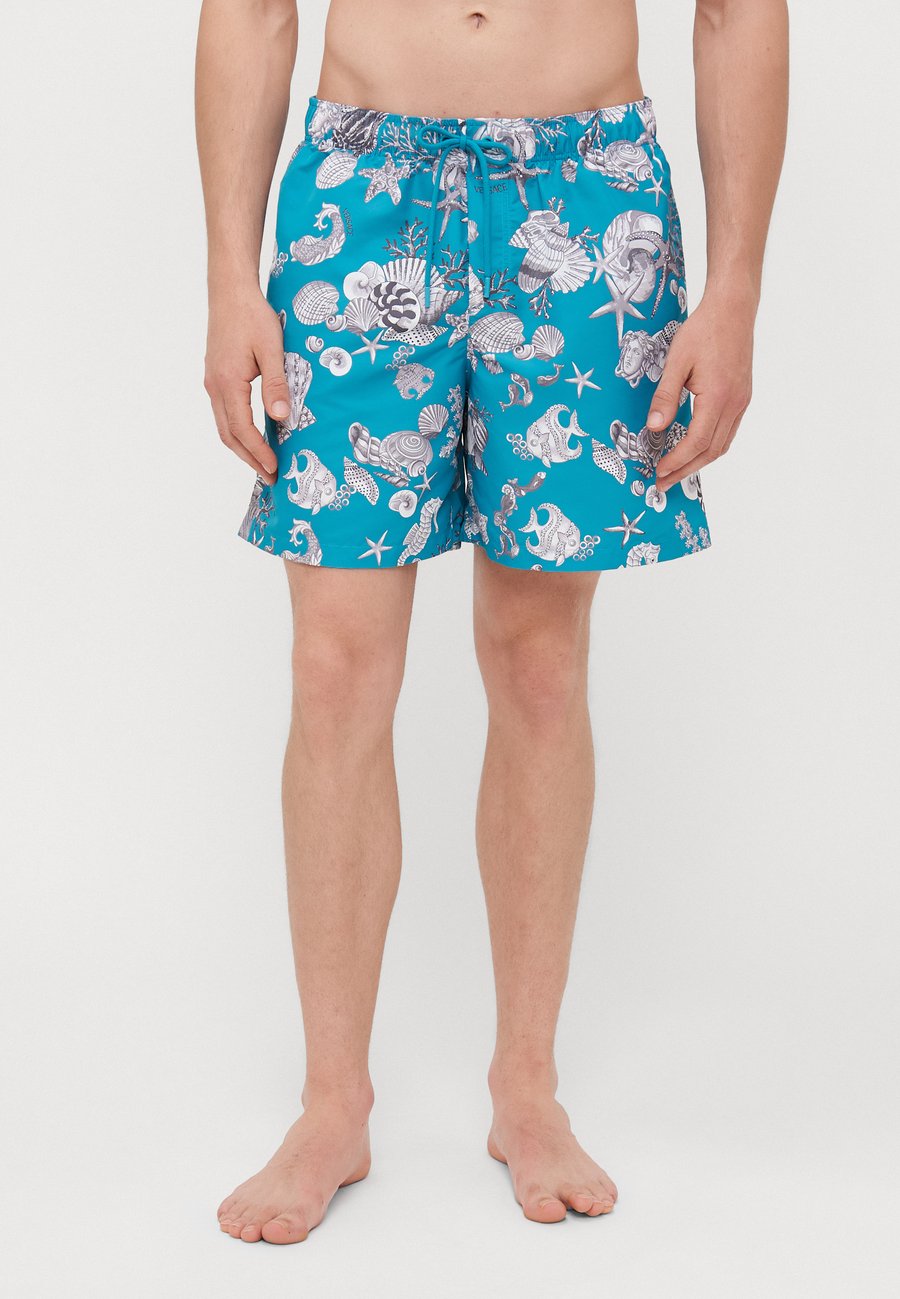 Шорты для плавания Versace SWIM GOLFO LAVACANZA ALL OVER, Dark Sea Green/Silver Grey/Blue, Серый, Шорты для плавания Versace SWIM GOLFO LAVACANZA ALL OVER, Dark Sea Green/Silver Grey/Blue
Шорты для плавания Versace SWIM GOLFO LAVACANZA ALL OVER, Dark Sea Green/Silver Grey/Blue, Серый, Шорты для плавания Versace SWIM GOLFO LAVACANZA ALL OVER, Dark Sea Green/Silver Grey/Blue