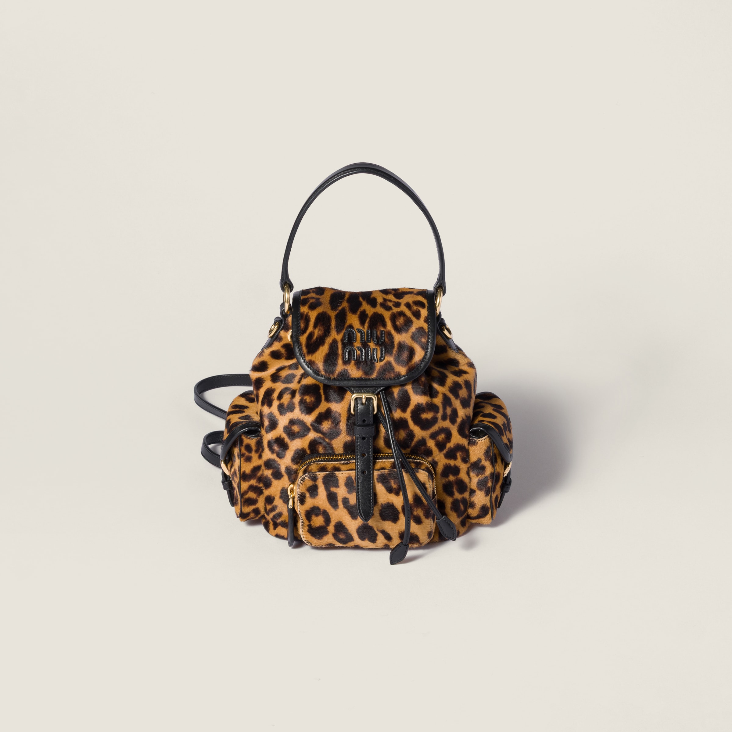 Рюкзак из кожи с принтом MIU MIU, медовый
Рюкзак из кожи с принтом MIU MIU, медовый