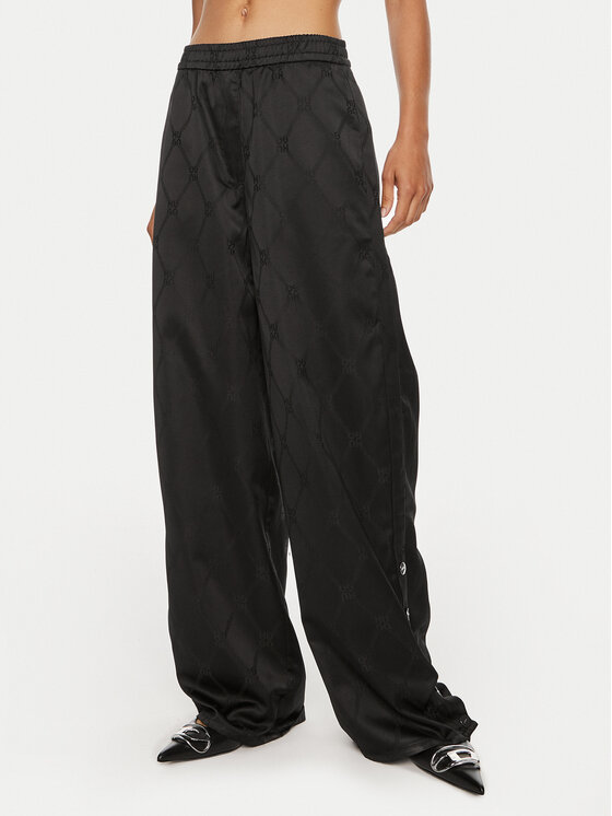 Брюки relaxed fit Hacelia-1 50518017 Hugo, черный
Брюки relaxed fit Hacelia-1 50518017 Hugo, черный