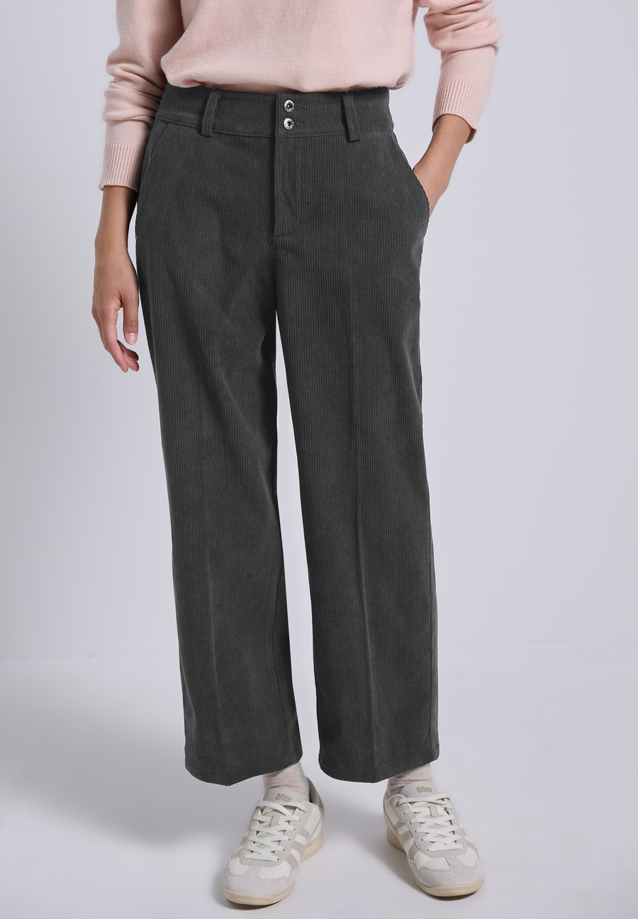 Брюки Street One Studio Trousers, Grau/Anthracite
Брюки Street One Studio Trousers, Grau/Anthracite