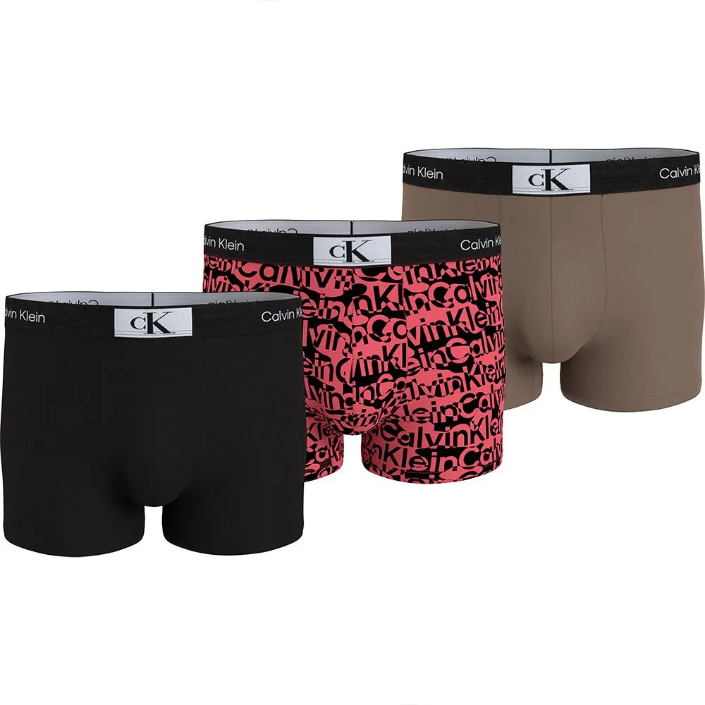 Трусы-боксеры Calvin Klein 000NB3528E 3 units, разноцветный
Трусы-боксеры Calvin Klein 000NB3528E 3 units, разноцветный