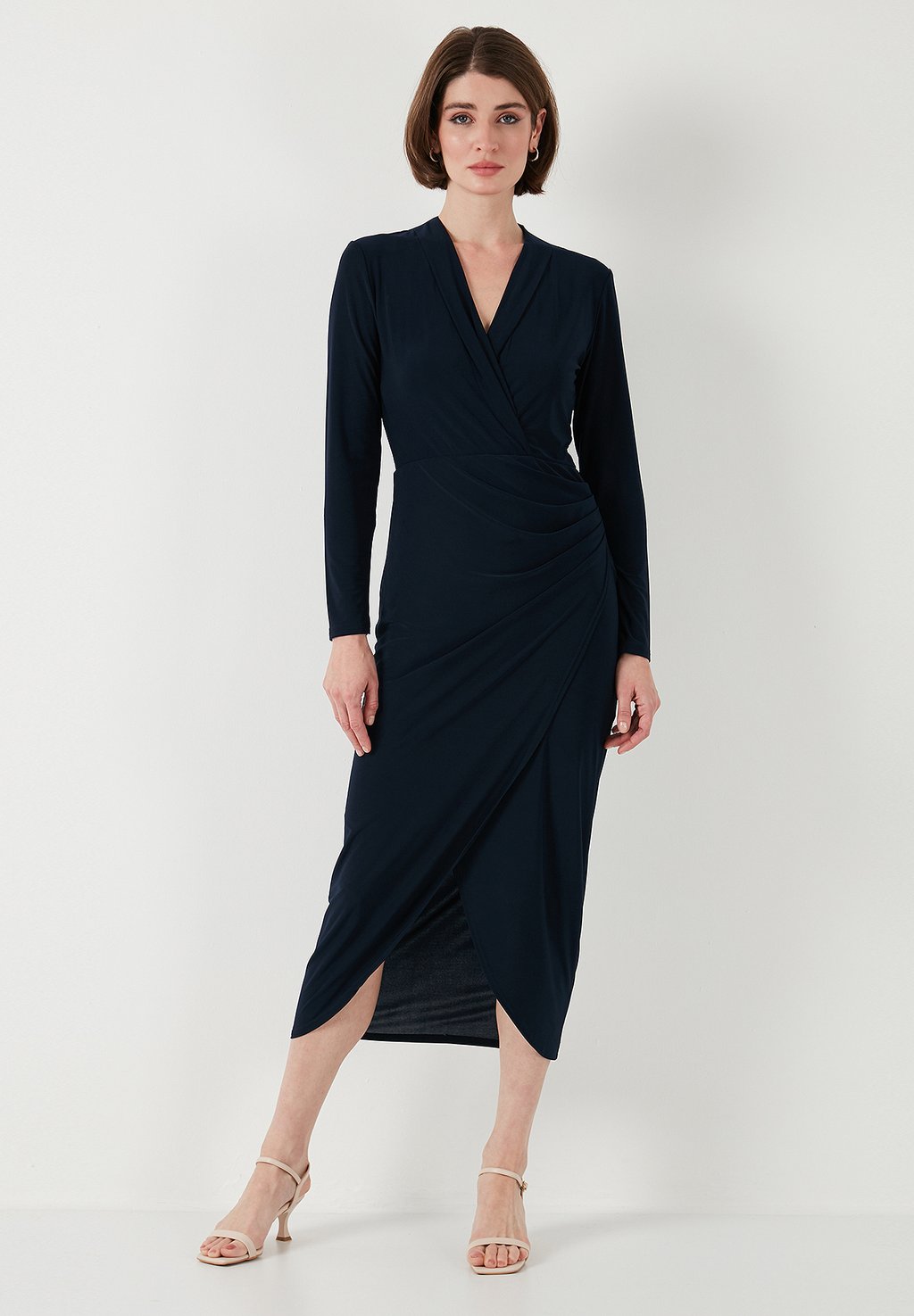 Платье-футляр LELA, темно-синий
Платье-футляр LELA, темно-синий
