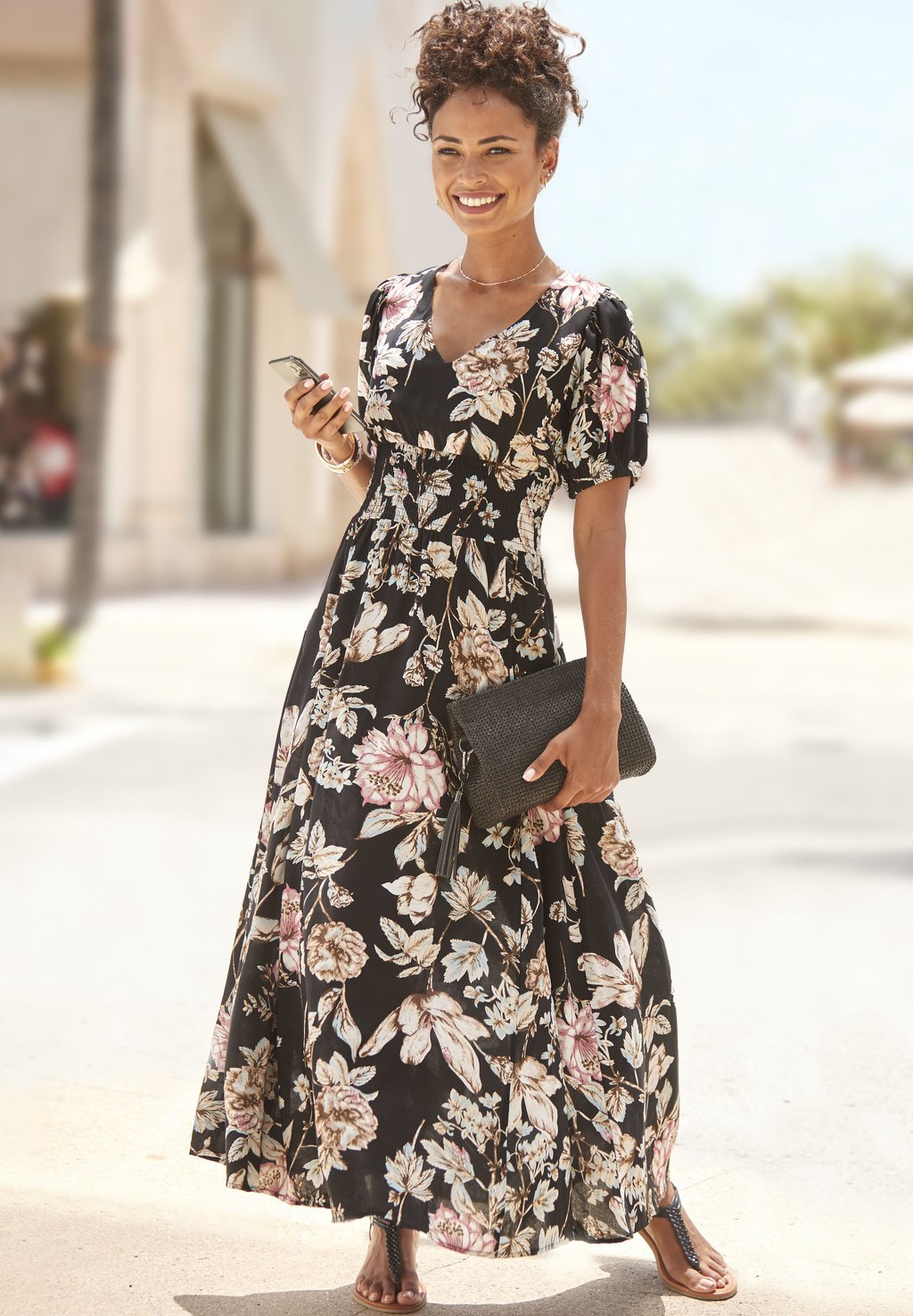 Платье макси LASCANA, черный
Платье макси LASCANA, черный