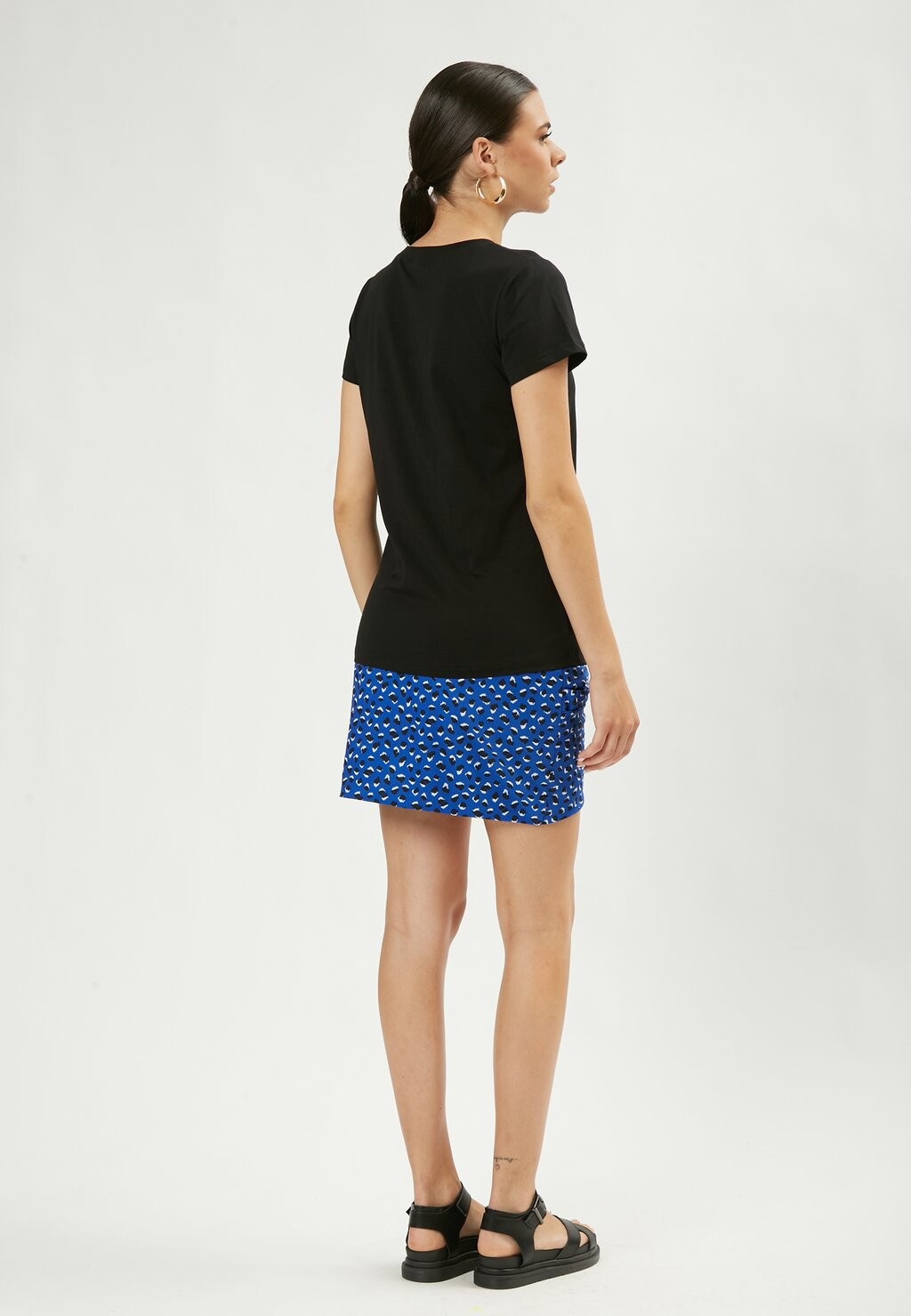 Базовая футболка LOGO TEE INFLUENCER, черный
Базовая футболка LOGO TEE INFLUENCER, черный