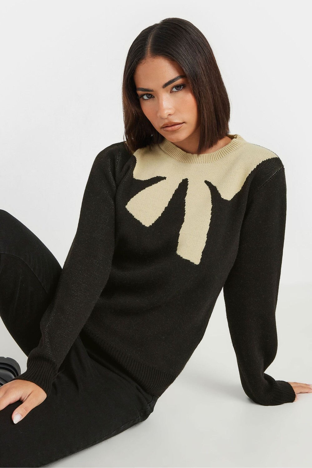 Джемпер с бантом и интарсией Pixiegirl Petite, черный
Джемпер с бантом и интарсией Pixiegirl Petite, черный