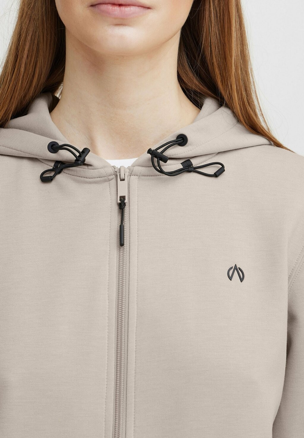 Толстовка с капюшоном NORTH BEND NBTARA North Bend, серый
Толстовка с капюшоном NORTH BEND NBTARA North Bend, серый