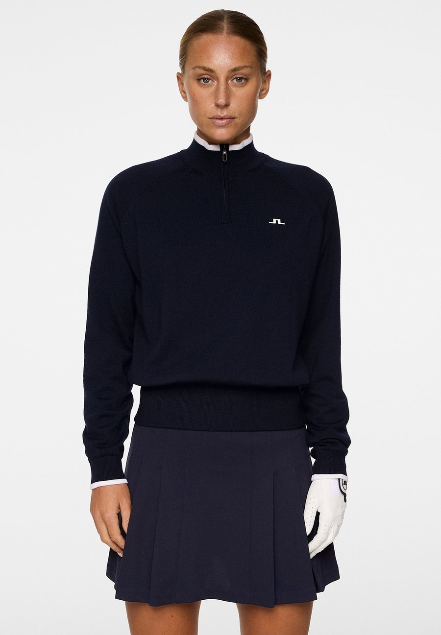Джемпер J.LINDEBERG Sports RUTH WINDBREAKER, Jl Navy/Blue
Джемпер J.LINDEBERG Sports RUTH WINDBREAKER, Jl Navy/Blue