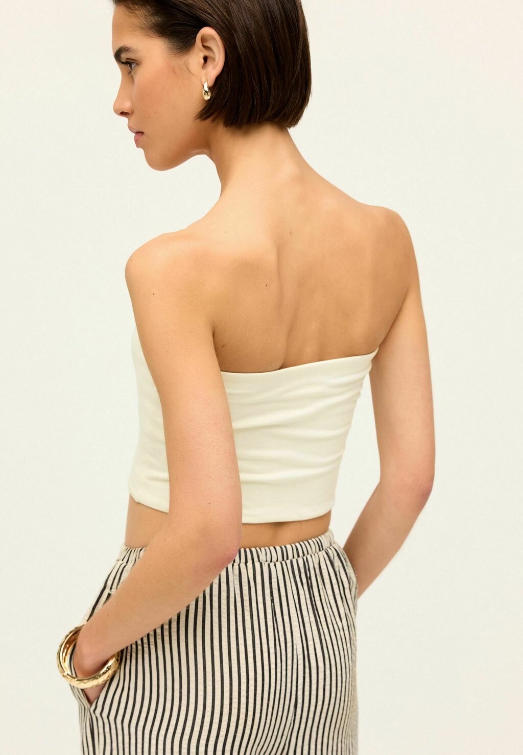 Топ LENGTH BOOBTUBE REGULAR FIT Next, бежевый 
Топ LENGTH BOOBTUBE REGULAR FIT Next, бежевый