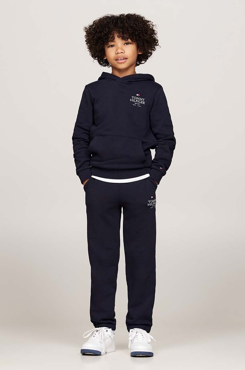 Спортивные брюки Tommy Hilfiger для мальчиков и девочек TH LOGO PUFF PRINT, темно-синий
Спортивные брюки Tommy Hilfiger для мальчиков и девочек TH LOGO PUFF PRINT, темно-синий