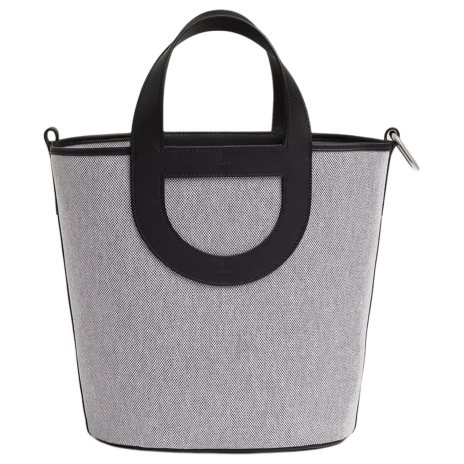 HERMES В сумке на пояс с канвасом и телячьей кожей Swift женская светло-бежевая и черная
HERMES В сумке на пояс с канвасом и телячьей кожей Swift женская светло-бежевая и черная