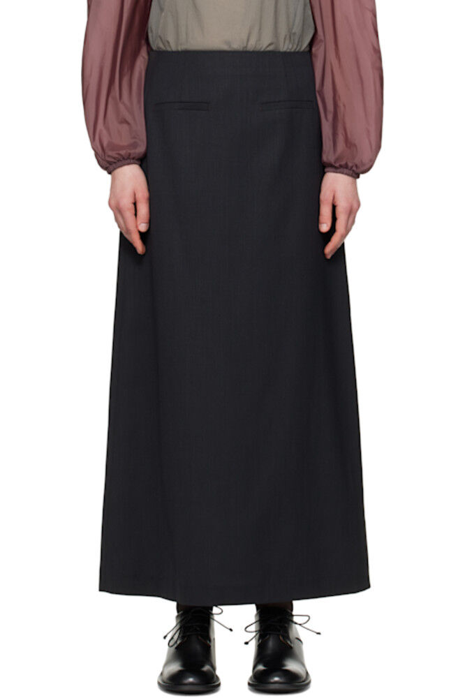 Юбка макси в черную полоску AMOMENTO
Юбка макси в черную полоску AMOMENTO