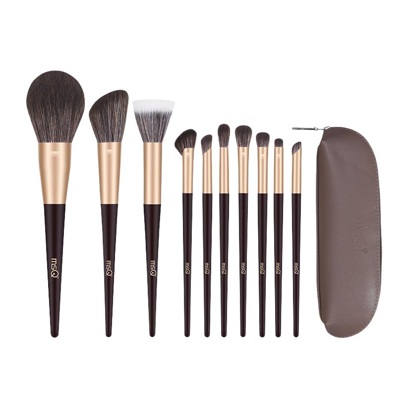 Обновленный набор из 10 светящихся кистей для макияжа для начинающих портативный мягкий комфортный для кожи с кейсом для контуринга MSQ
Обновленный набор из 10 светящихся кистей для макияжа для начинающих портативный мягкий комфортный для кожи с кейсом для контуринга MSQ