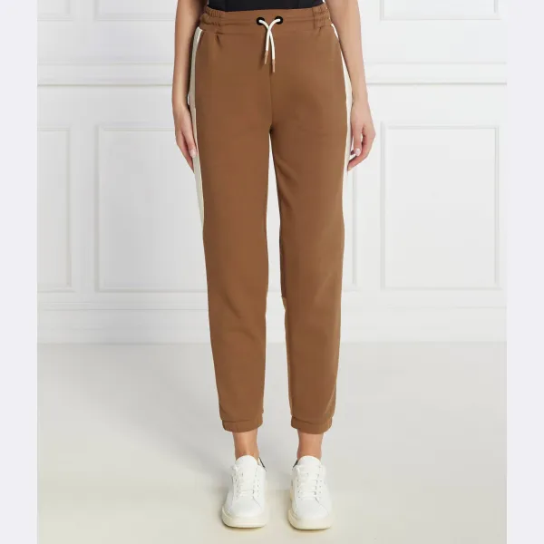 Спортивные брюки ejog_alica стандартного кроя Boss, коричневый
Спортивные брюки ejog_alica стандартного кроя Boss, коричневый