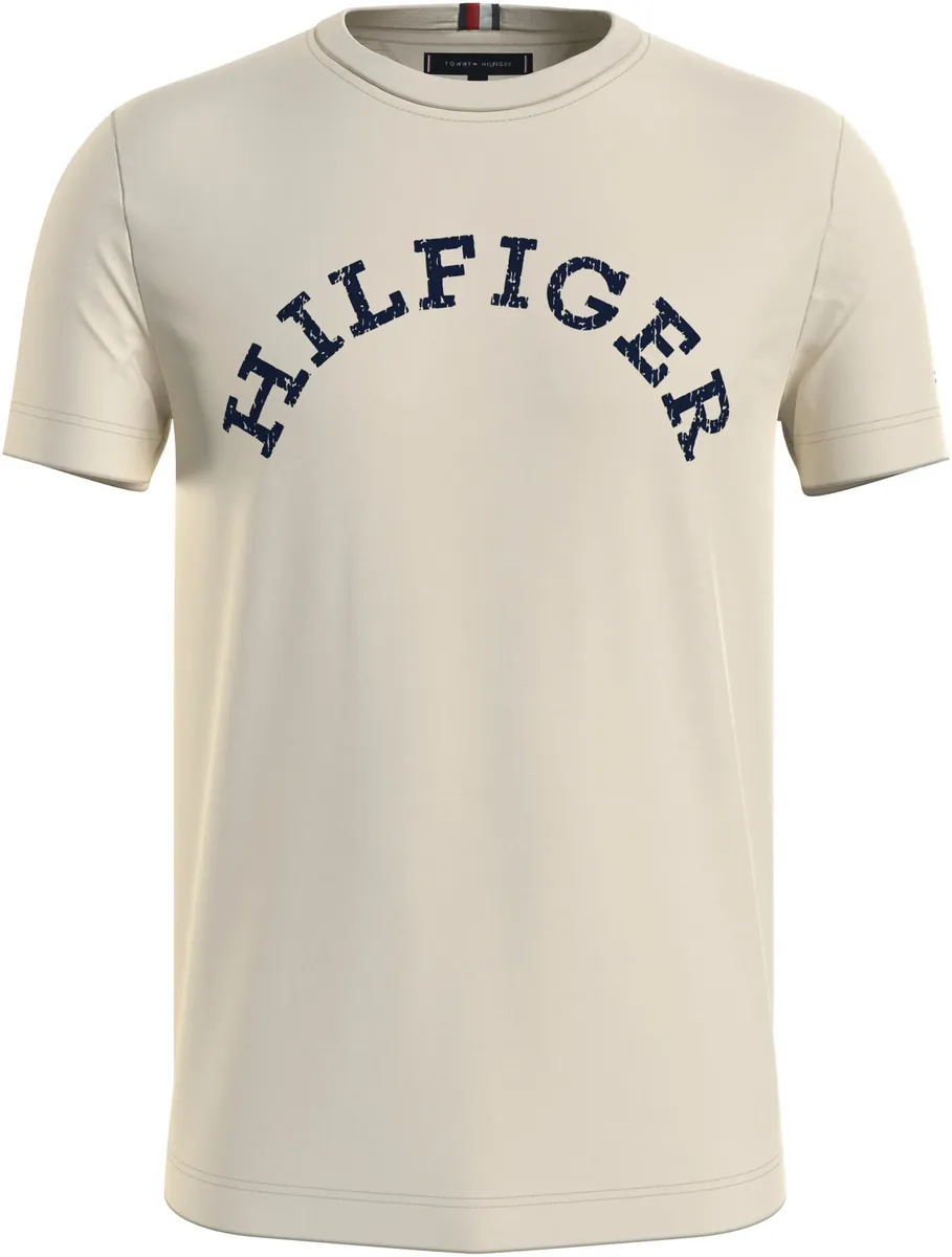 Футболка Tommy Hilfiger "HILFIGER ARCHED TEE", с сломанным фирменным принтом, цвет Calico
Футболка Tommy Hilfiger "HILFIGER ARCHED TEE", с сломанным фирменным принтом, цвет Calico