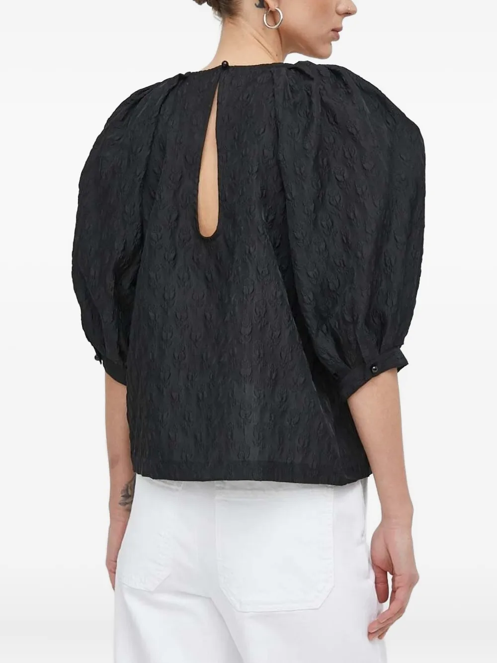 Топ с объемными рукавами и цветочным узором Custommade, черный
Топ с объемными рукавами и цветочным узором Custommade, черный