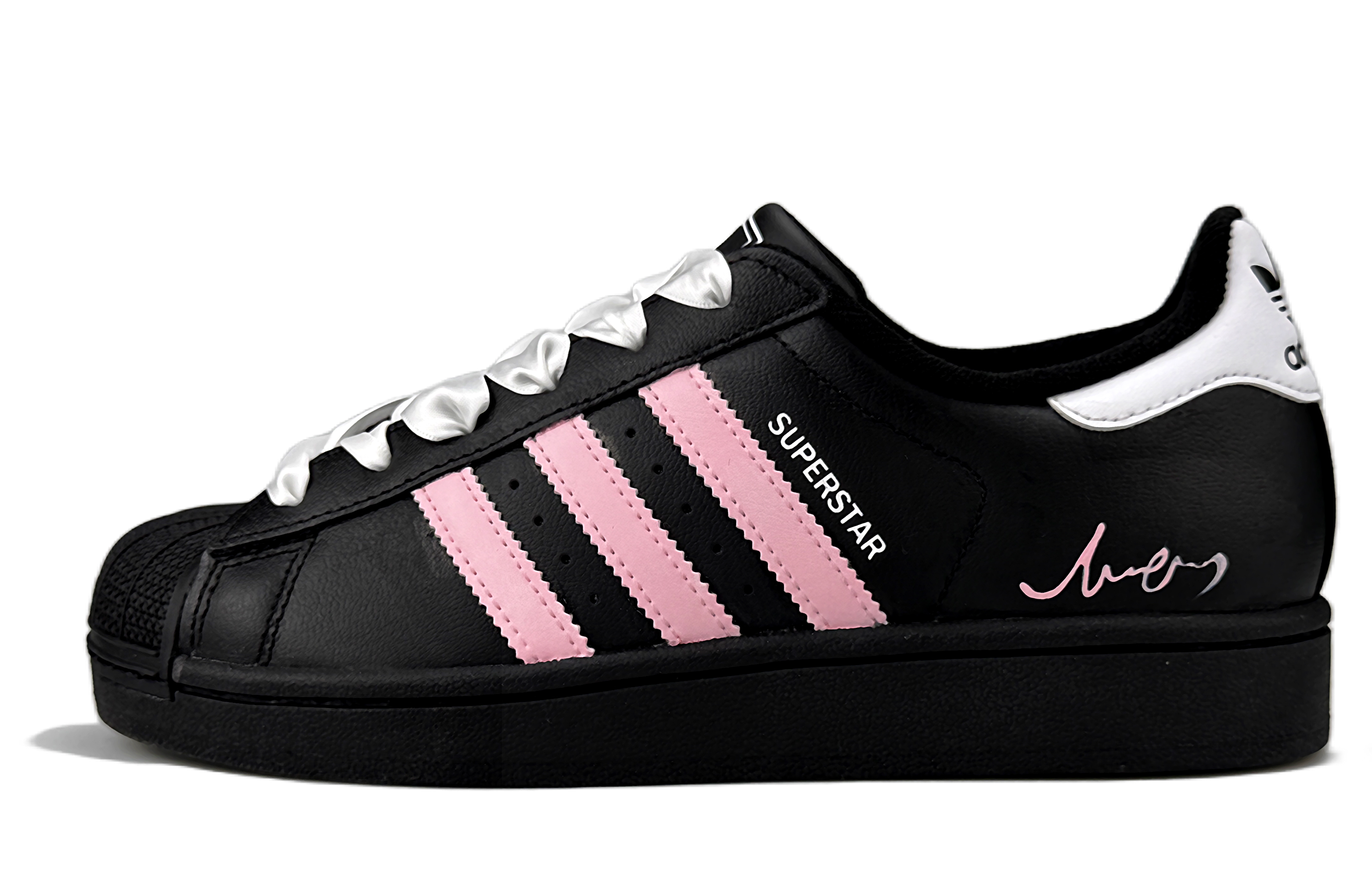 Детские кроссовки для скейтбординга Superstar 2 для начальной школы Adidas Originals, черный
Детские кроссовки для скейтбординга Superstar 2 для начальной школы Adidas Originals, черный