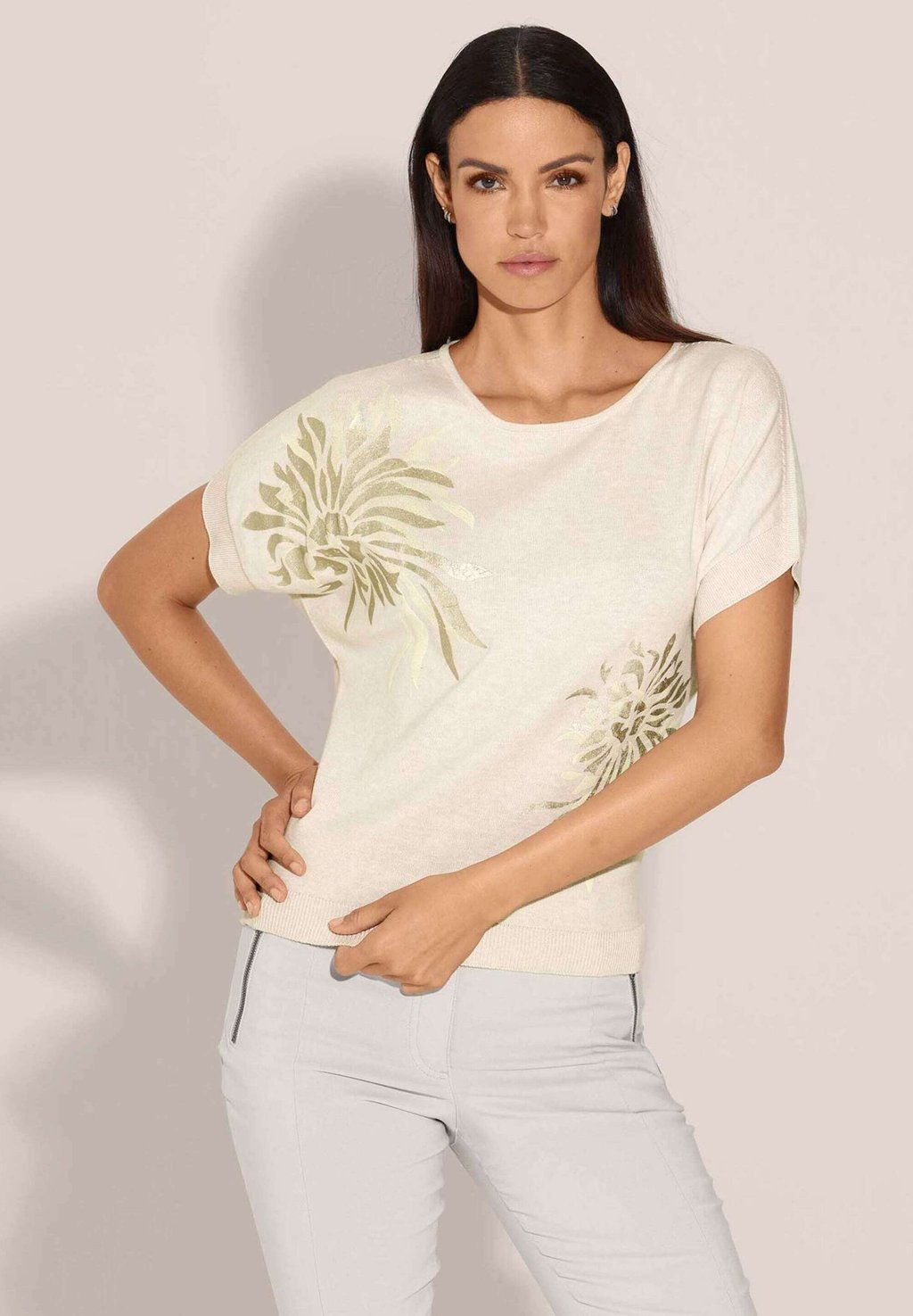 Футболка с принтом KURZARM - MIT GLANZVOLLEM -PRINT MADELEINE, бежевый
Футболка с принтом KURZARM - MIT GLANZVOLLEM -PRINT MADELEINE, бежевый