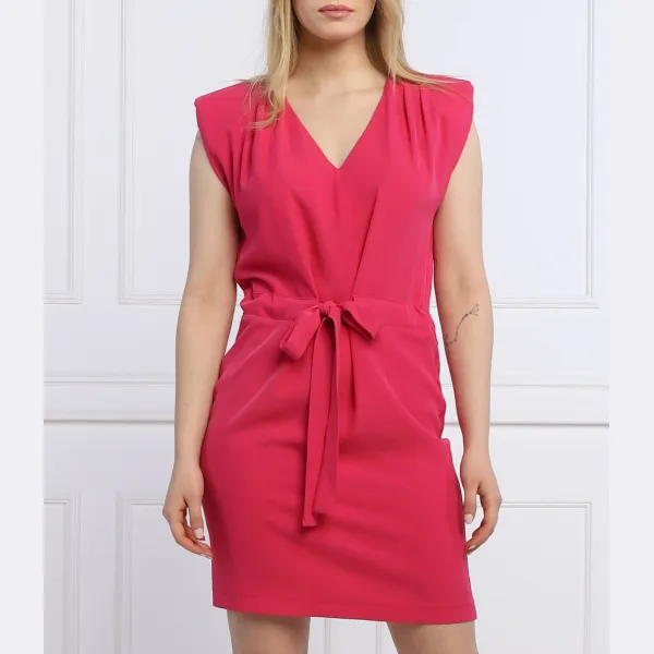 Разжиженное платье Silvian Heach, фуксия
Разжиженное платье Silvian Heach, фуксия