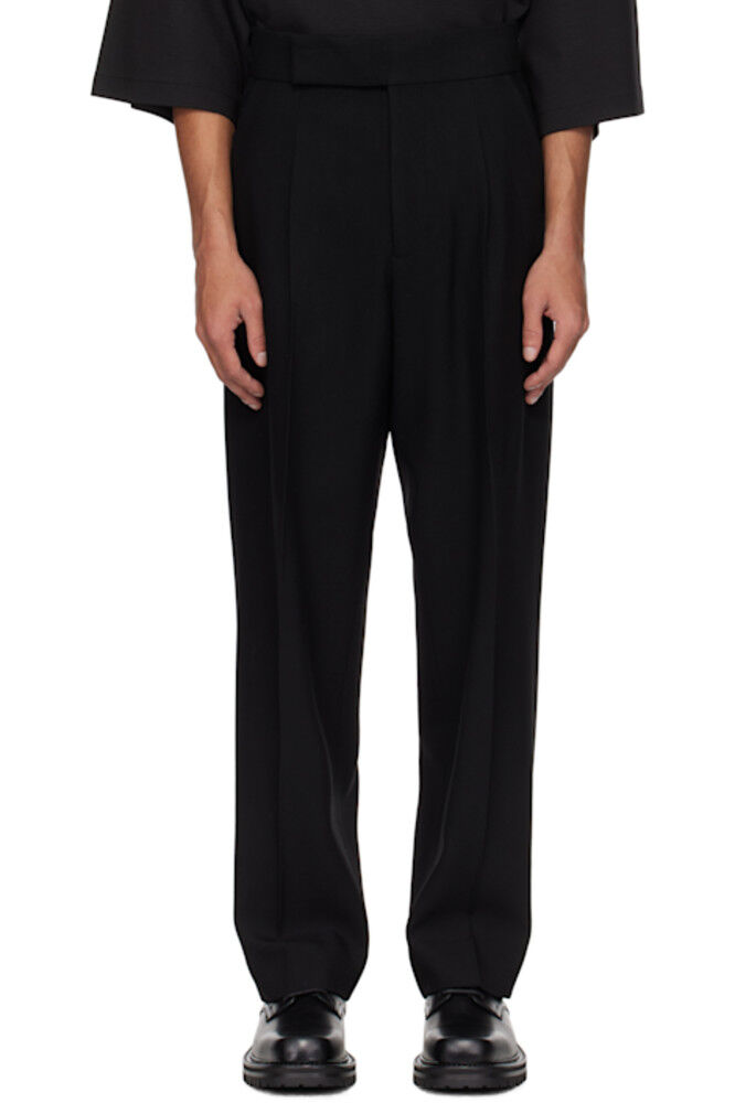 Черные шерстяные брюки из габардина с одинарной складкой Fear of God
Черные шерстяные брюки из габардина с одинарной складкой Fear of God
