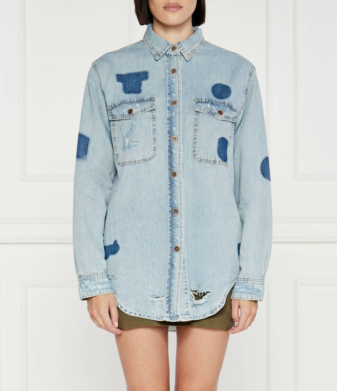 Джинсовая рубашка One Teaspoon HENDRIXE Oversize fit, синий
Джинсовая рубашка One Teaspoon HENDRIXE Oversize fit, синий