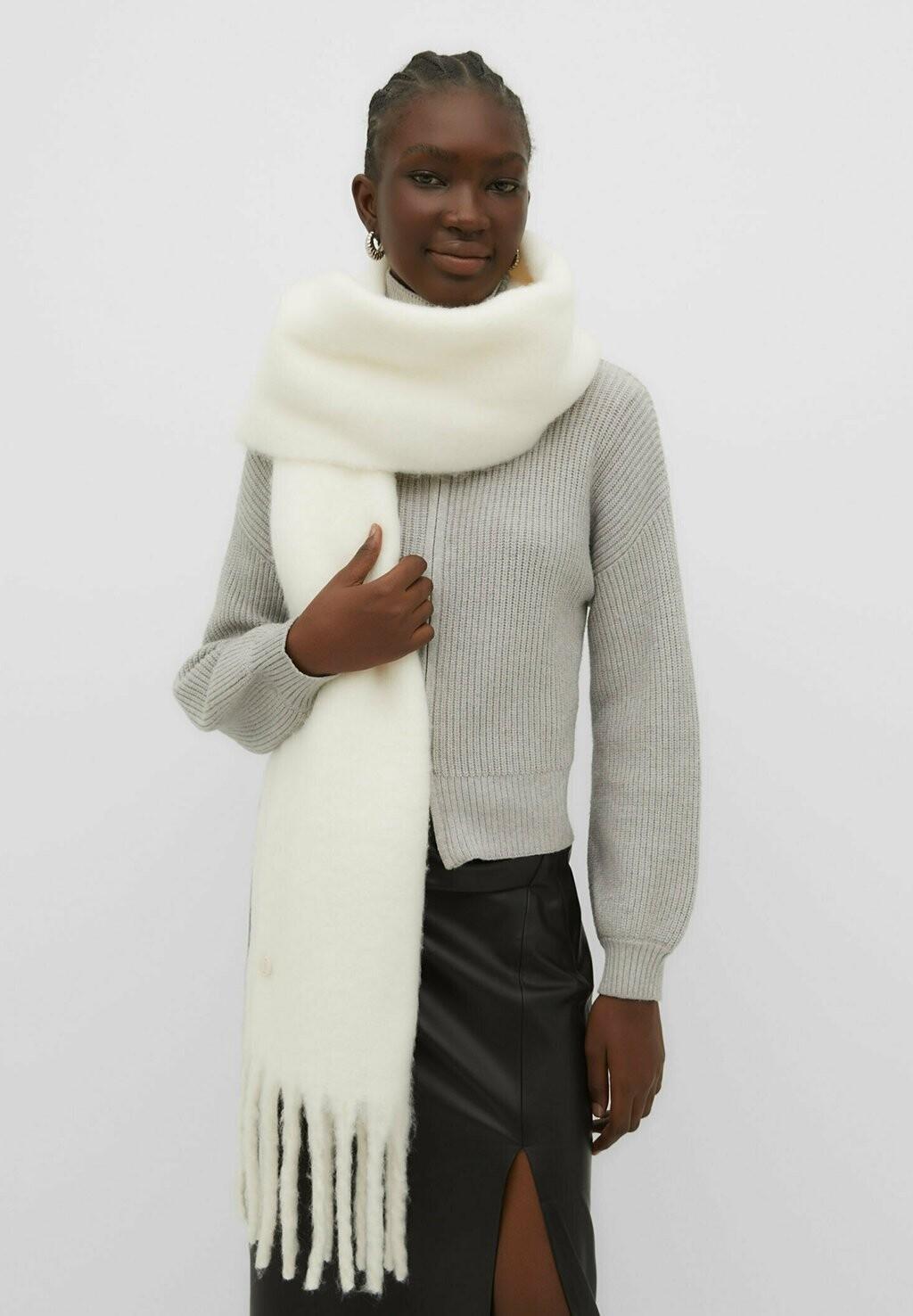 Шарф PLAIN Stradivarius, цвет white
Шарф PLAIN Stradivarius, цвет white