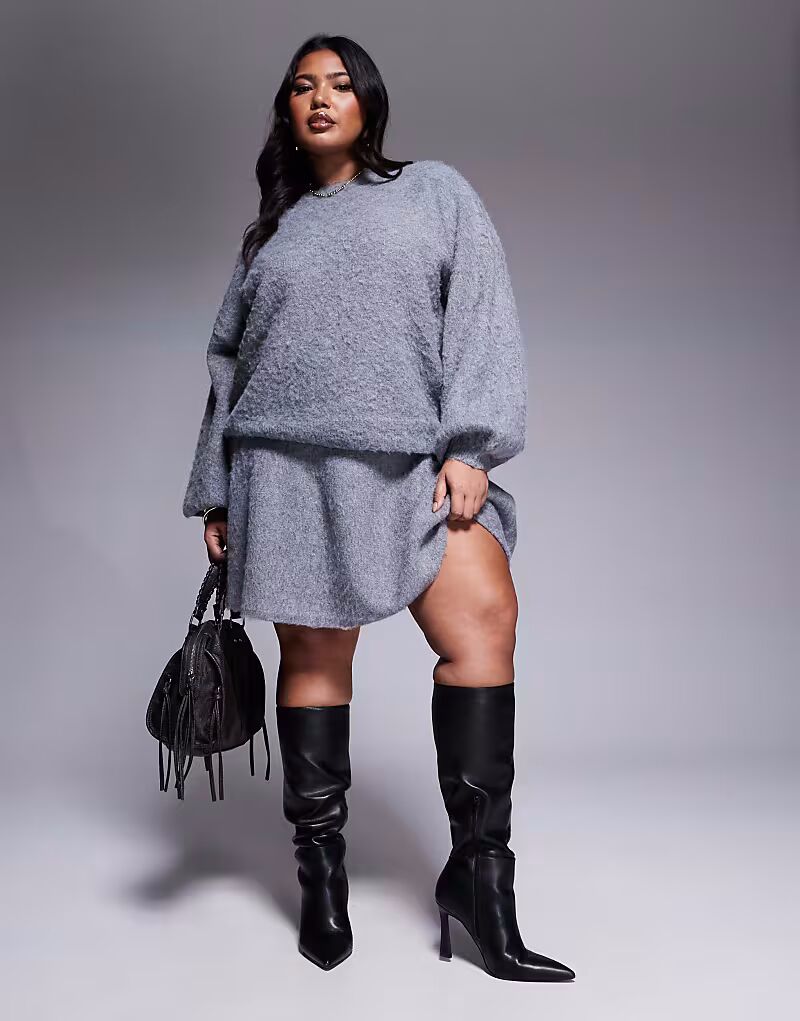 Эксклюзивная плиссированная юбка из трикотажной пушистой пряжи In The Style Plus x Natalya Wright в цвете «уголь»
Эксклюзивная плиссированная юбка из трикотажной пушистой пряжи In The Style Plus x Natalya Wright в цвете «уголь»