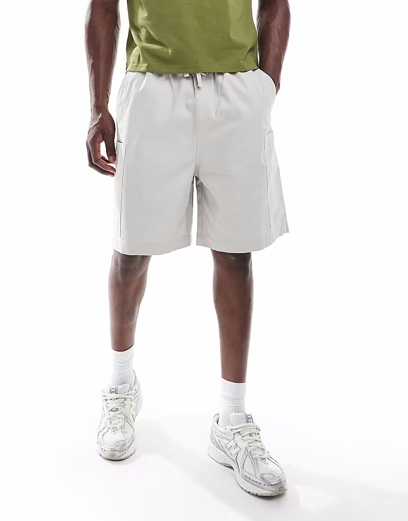 Шорты карго средней длины с нашивками Asos Design, серо-бежевый
Шорты карго средней длины с нашивками Asos Design, серо-бежевый