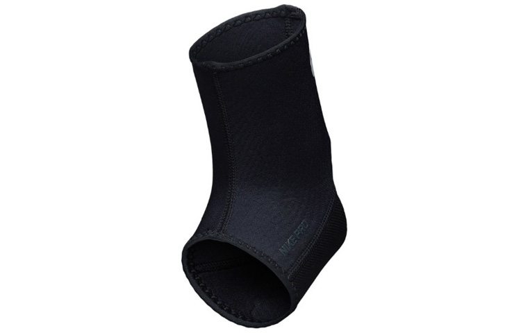 Nike Нейлоновый полиэфирный термопластичный резиновый силиконовый браслет унисекс черный
Nike Нейлоновый полиэфирный термопластичный резиновый силиконовый браслет унисекс черный