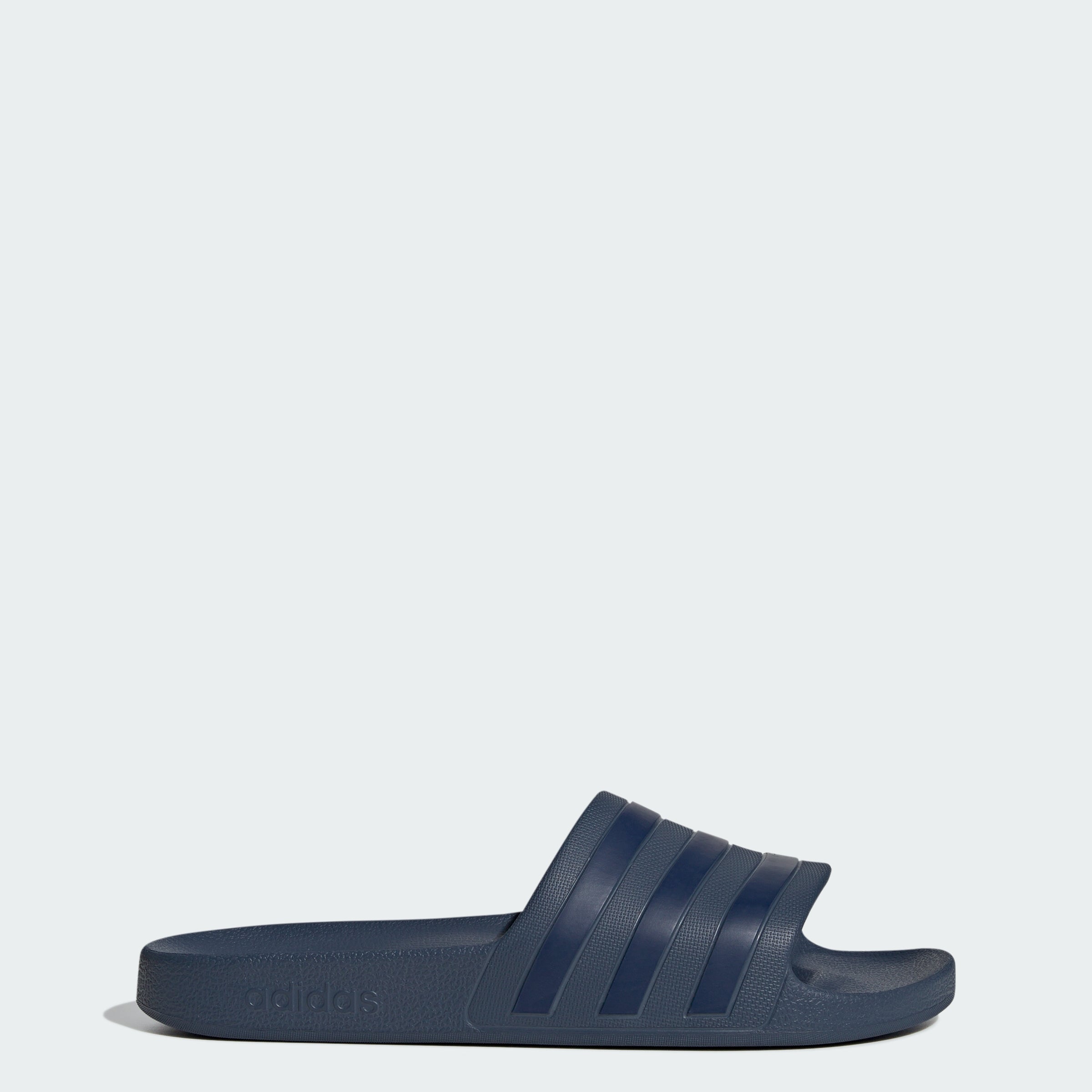 Мужские шлепанцы Adidas Adilette Aqua, темно-синий
Мужские шлепанцы Adidas Adilette Aqua, темно-синий