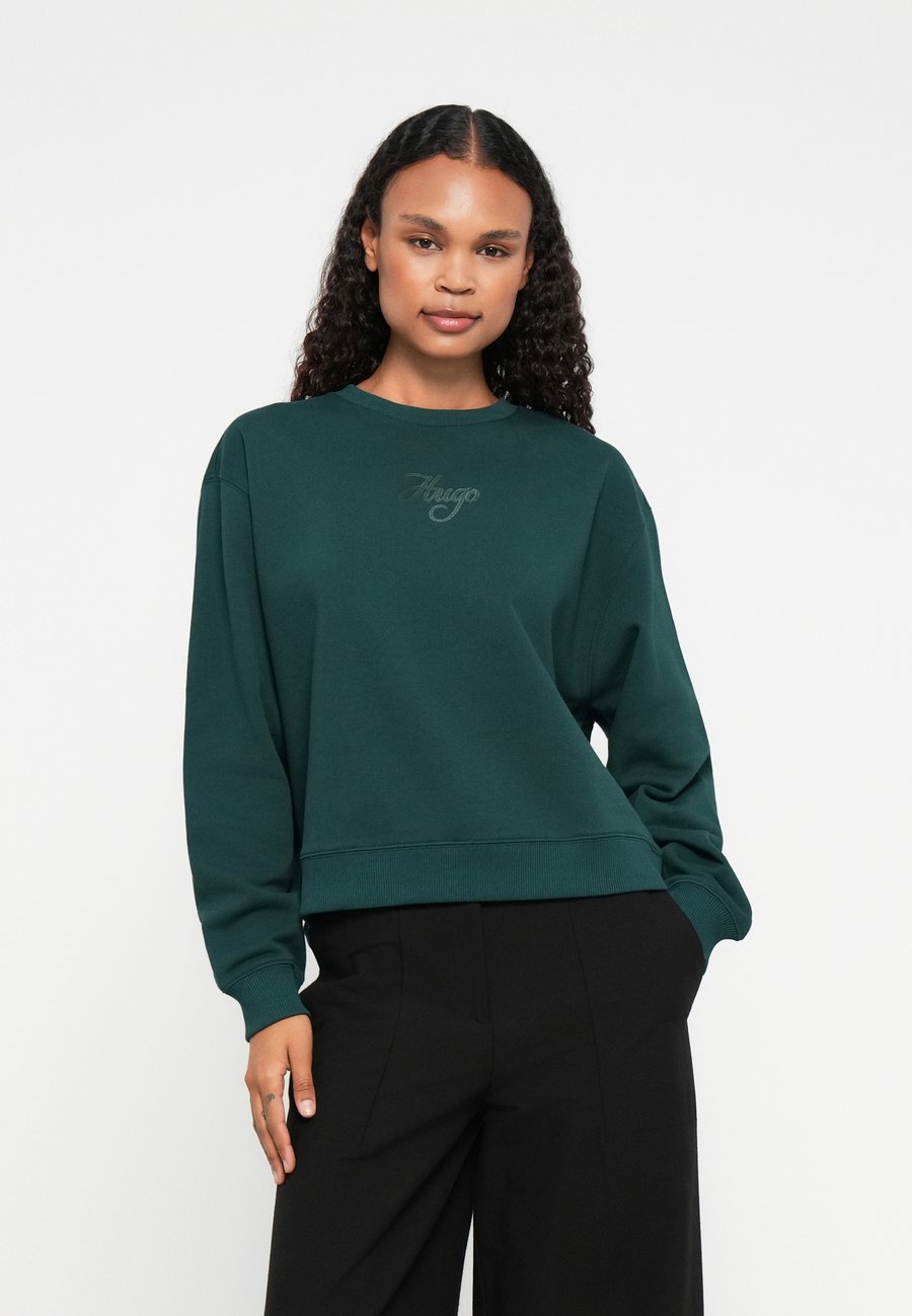 Толстовка HUGO DEROXINA, Dark Green
Толстовка HUGO DEROXINA, Dark Green