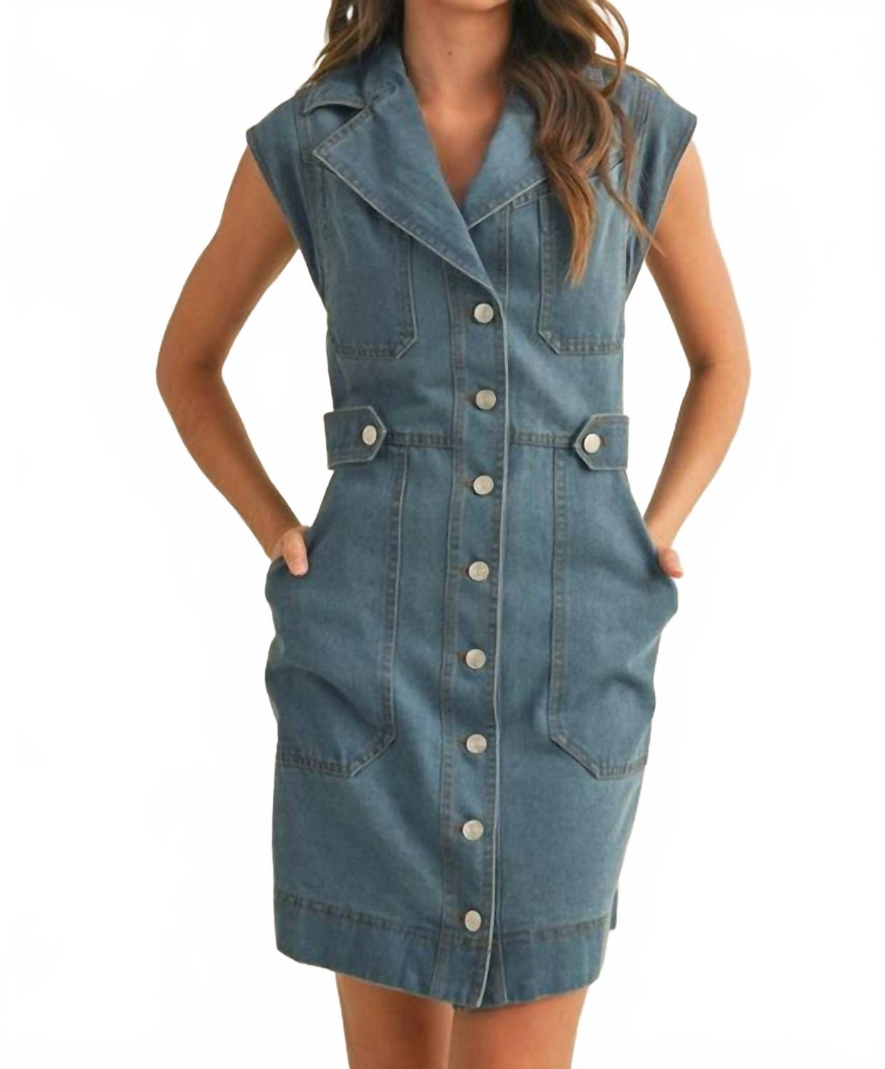 Женское джинсовое мини-платье Greta в синем цвете &merci
Женское джинсовое мини-платье Greta в синем цвете &merci