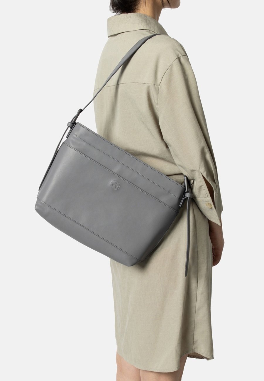 Сумка KIWEE Handbag, Concrete Grey/Grey
Сумка KIWEE Handbag, Concrete Grey/Grey